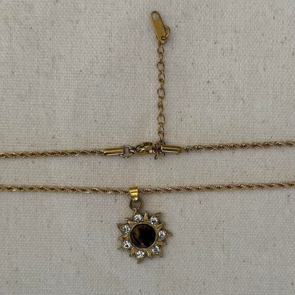 Y2k style gold rope chain - Picture 8 of 8